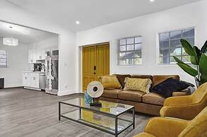 Spacious Home With Heated Pool