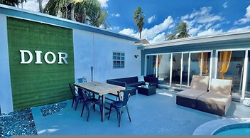 Spacious Home With Heated Pool