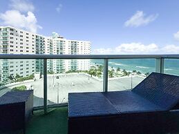 Heated Pools Beach Your Ideal Hollywood Stay