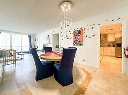 Heated Pools Beach Your Ideal Hollywood Stay