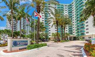 Heated Pools Beach Your Ideal Hollywood Stay