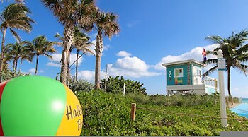 Heated Pools Beach Your Ideal Hollywood Stay