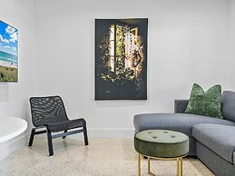 Miami Stay With Pool Luxury