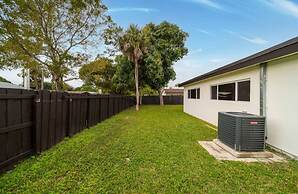 Elegant Home With Heated Pool