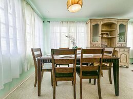 Sunrise Delight Pet-friendly 2-min Walk to Beach