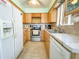 Sunrise Delight Pet-friendly 2-min Walk to Beach