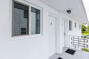 Enjoy Miami Top Location Free Parking Book Now