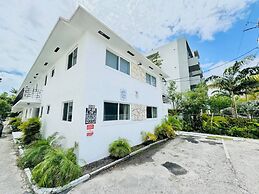 Enjoy Miami Top Location Free Parking Book Now