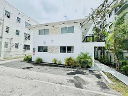 Enjoy Miami Top Location Free Parking Book Now