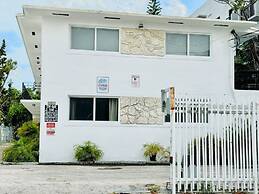 Enjoy Miami Top Location Free Parking Book Now