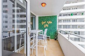 Beachfront Escape Pool Stunning Beach Views