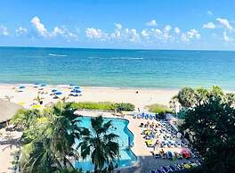 Beachfront Escape Pool Stunning Beach Views