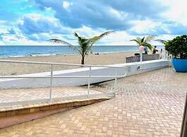 Beachfront Escape Pool Stunning Beach Views