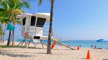 Beachfront Escape Pool Stunning Beach Views