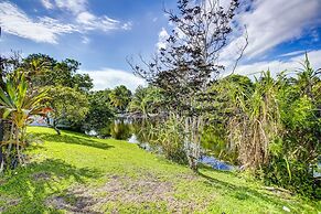 Riverfront King Bed Pool Nearby Beach