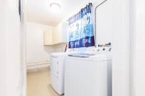 Tropical House Pool Table Jacuzzi Nearby Beach