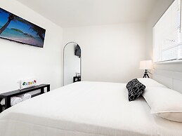 NEW Luxury 5BR Villa Private Pool BBQ Game Room