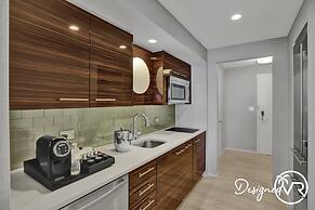 Stunning Beachfront Luxury- Your Perfect Getaway!