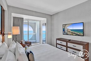 Stunning Beachfront Luxury- Your Perfect Getaway!