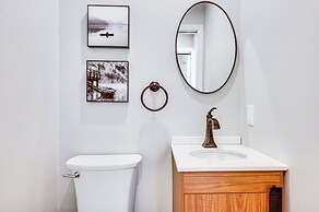 Campton Cabin Near White Mountain Nat'l Forest