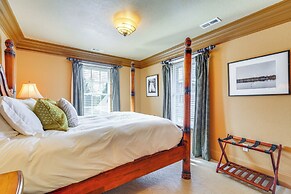 On-site Hiking: Expansive Retreat in Kingsport!