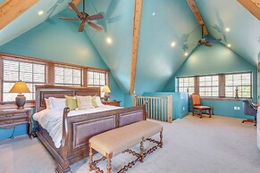 On-site Hiking: Expansive Retreat in Kingsport!