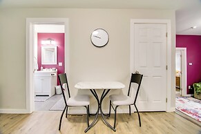 Walk to Historic Square: Oswego Home Near Lake