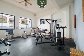 One Beach Street 310 C