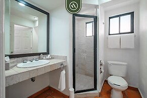One Beach Street 310 C