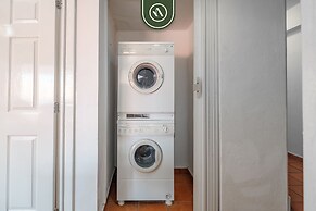 One Beach Street 310 C