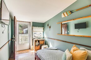 Walk to Beach: Water-view Abode in Portsmouth!