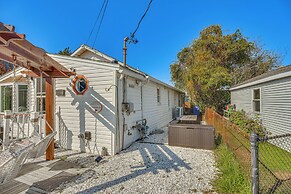 Walk to Beach: Water-view Abode in Portsmouth!