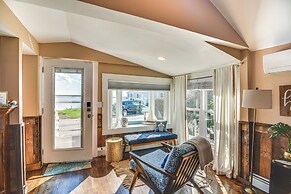 Walk to Beach: Water-view Abode in Portsmouth!