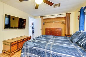 Apache Junction Home w/ Covered Deck + Grill