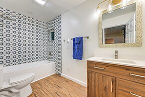 Waterfront Alder Lake Retreat: Private Deck!