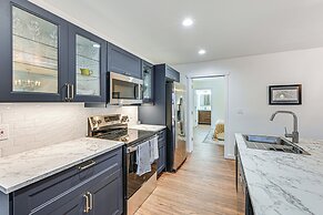 Waterfront Alder Lake Retreat: Private Deck!