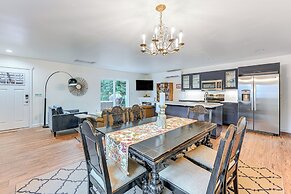 Waterfront Alder Lake Retreat: Private Deck!