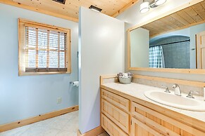 13 Mi to Cashiers: Cabin w/ Wraparound Porch!