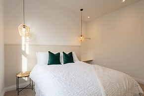 Host Stay Apartment 3 King s Court