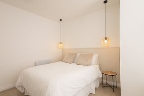 Host Stay Apartment 2 King s Court