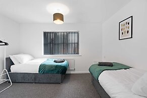 Homely 2bed 2bath House in Erdington With Parking Sleep 6
