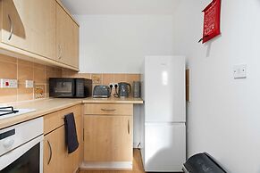 Homely 2bed 2bath House in Erdington With Parking Sleep 6