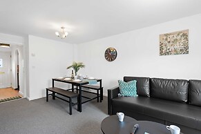 Homely 2bed 2bath House in Erdington With Parking Sleep 6