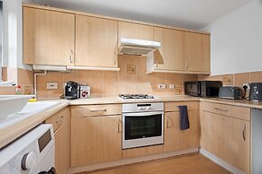 Homely 2bed 2bath House in Erdington With Parking Sleep 6