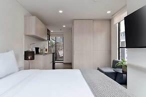 w Stylish Loft in Santa Barbara