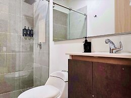 w Comfy Loft w Great Deco in Cali