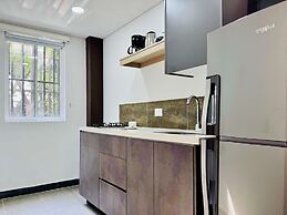 w Comfy Loft w Great Deco in Cali