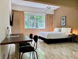 w Cozy Loft w Majestic Deco in Cali