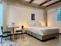 w Fantastic Loft w Modern Deco in Cali