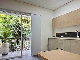 w Marvelous Loft w Fantastic Balcony in Cali